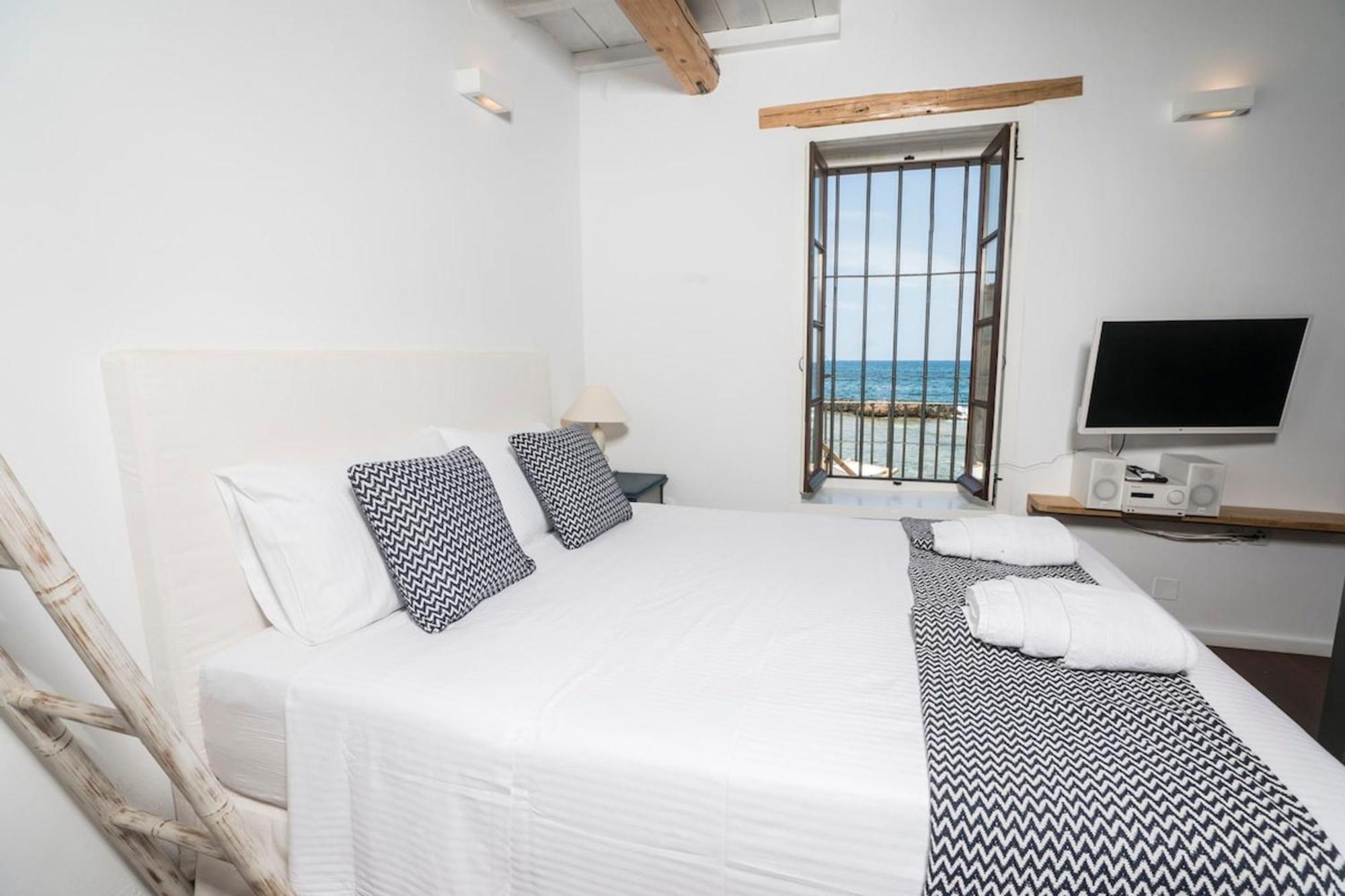 Kito- Transformed House On The Water'S Edge Villa Chania  Luaran gambar